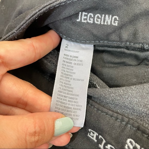 American Eagle Black Jeggings Pants - Picture 3 of 7